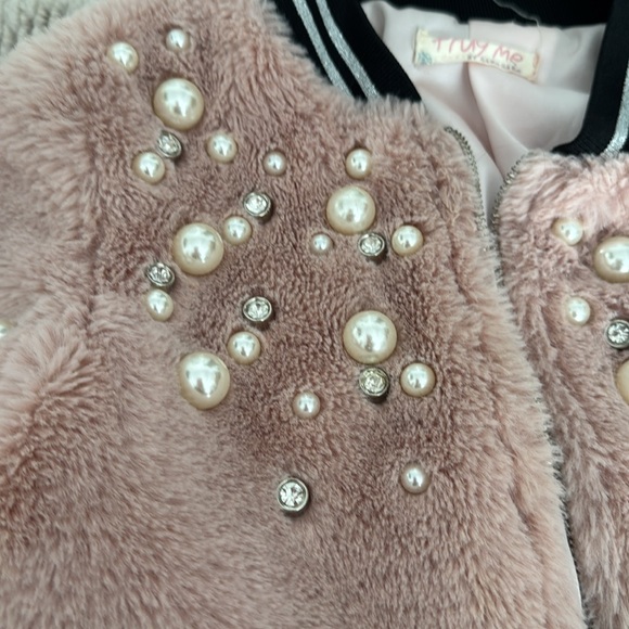 Jacket - Picture 2 of 5